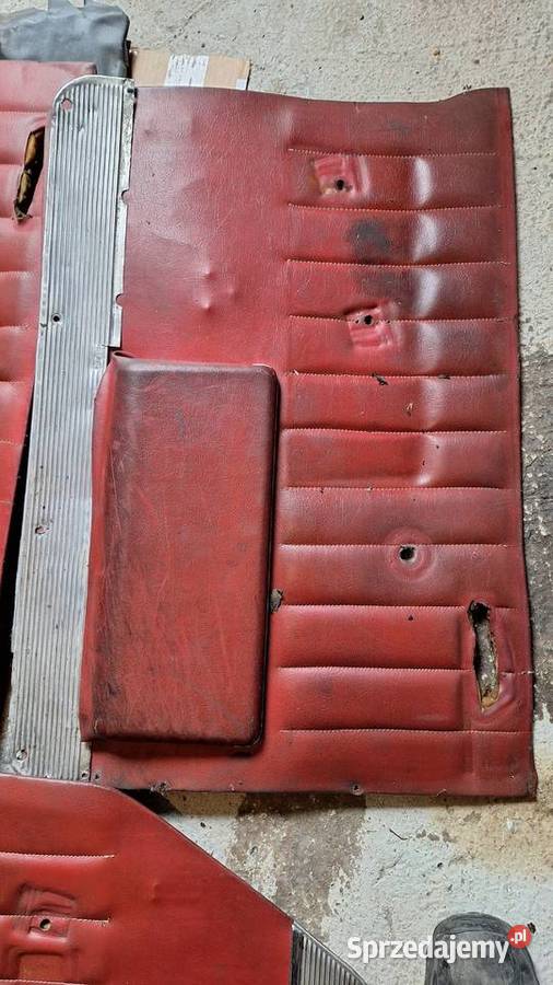 Boczki poszycia drzwi tapicerki Gaz 24 Wołga sprzedam