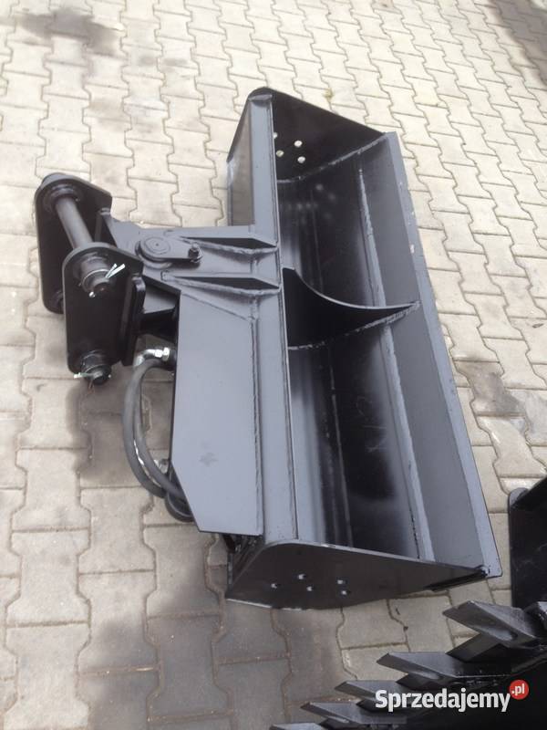 Łyżka skarpowa hydrauliczna HOLLAND LB110 150