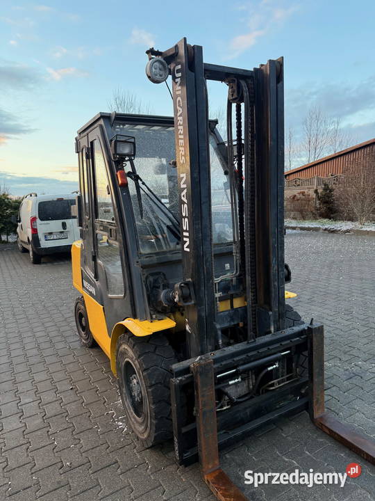 wózek widłowy diesel NISSAN FD32 3200 330m