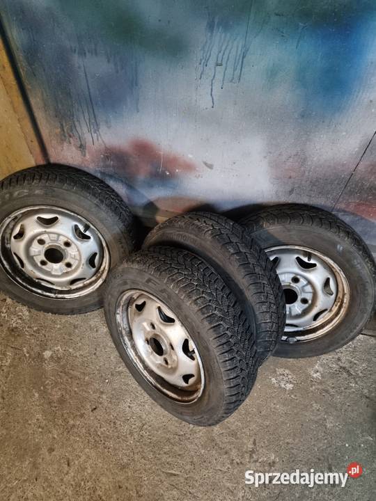 Felgi z oponami do Suzuki Swift Korczyna sprzedam