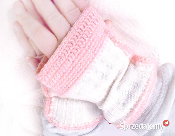 pastelowe mitenki kremowo różowe mitenkiecru opolskie Opole