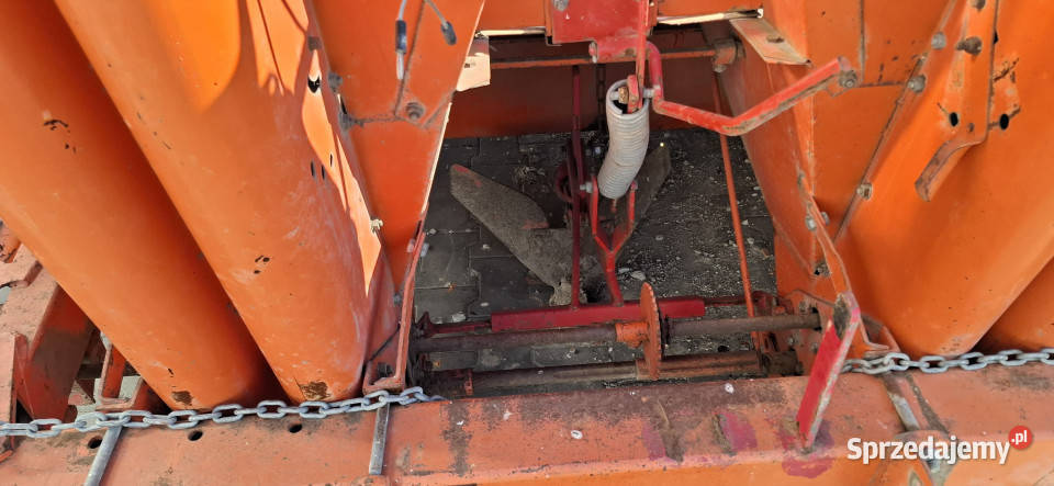 Sadzarka do ziemniaków czterorzędowa 4rzędowa Oraczew