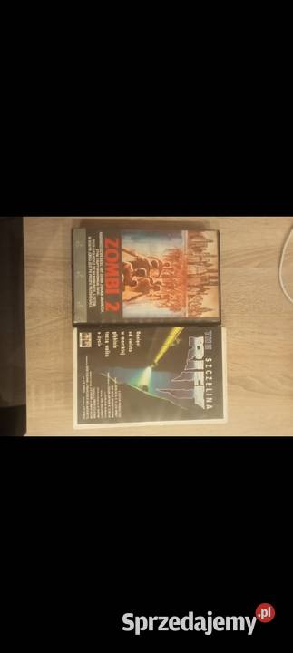 Filmy VHS Zombi 2 Szczelina Radom