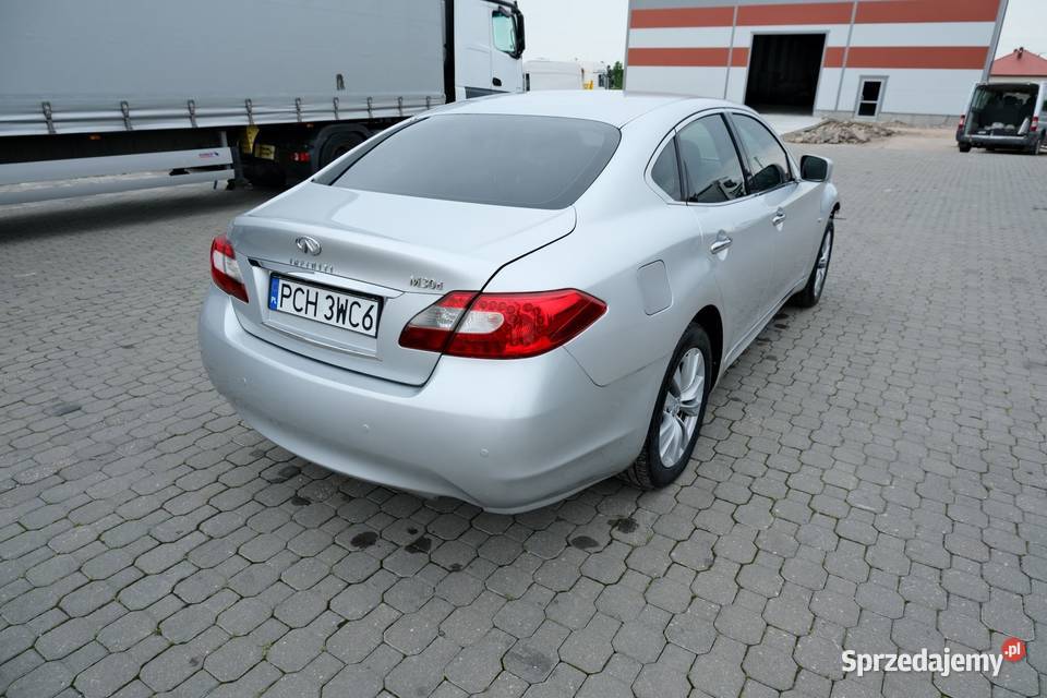 INFINITI M30D 2013 299300 ccm 238
