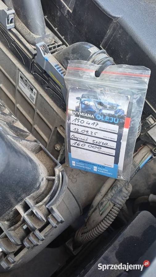 Toyota Auris 16 132 benzyna 1598cm3 Auris