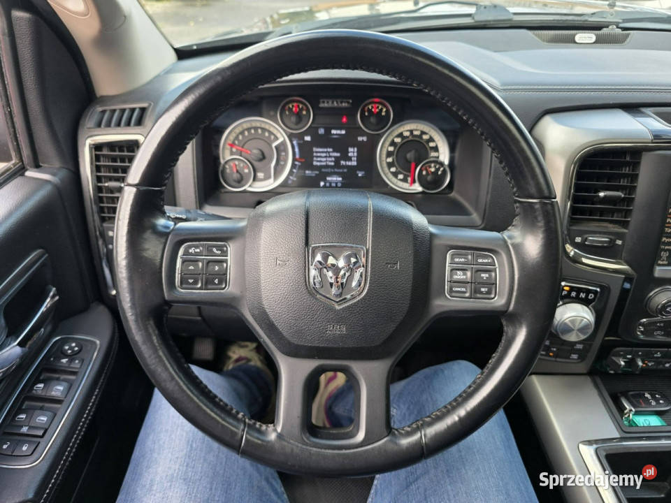 RAM 1500 57 HEMI 401 Skóra Kamera Grzane i łopatki zmiany biegów 1500 pomorskie sprzedam