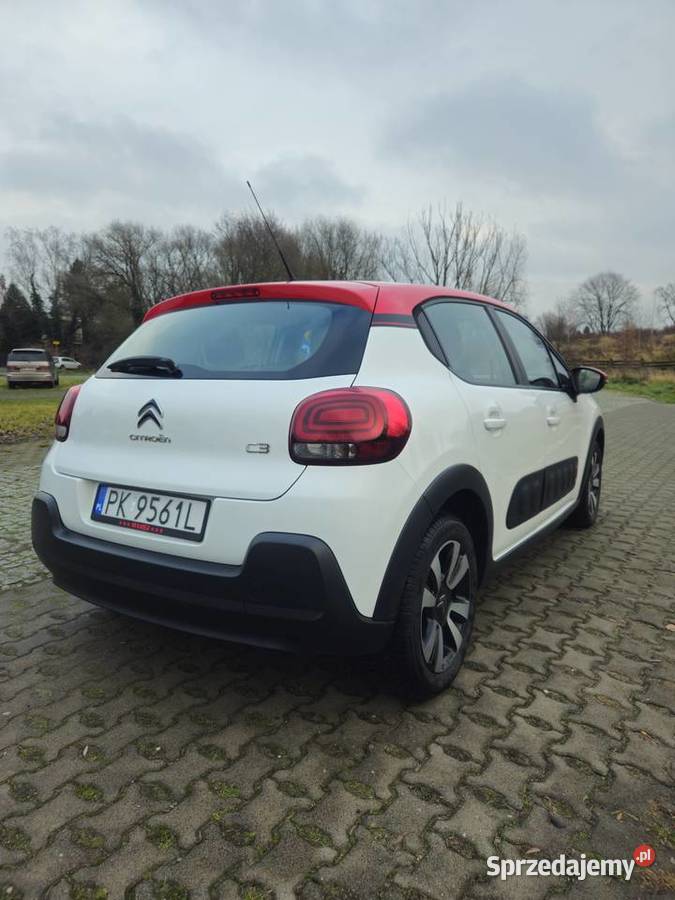 Citroen C3 III 12 2017 82 świeżo serwisie I wł w Rok produkcji 2017 Nowe Skalmierzyce sprzedam