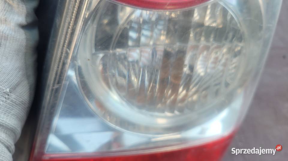 Subaru Forester SG lift LAMPA PRAWY TYŁ PRAWA osobowe Ruda Śląska sprzedam