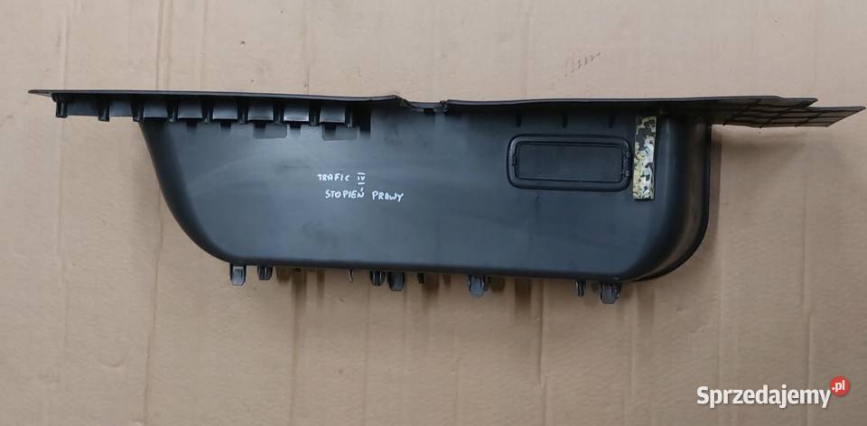 Renault Trafic IV 2324R STOPIEŃ SCHODEK OSŁONA Motoryzacja