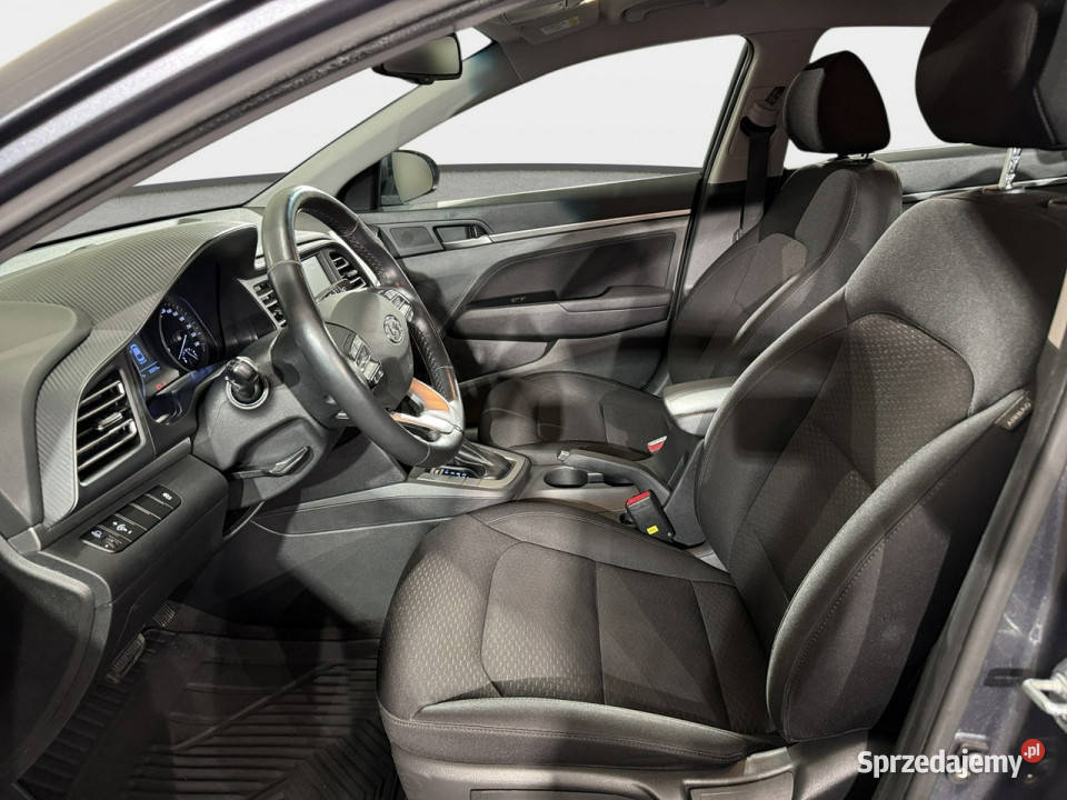 Hyundai Elantra 16 126 automat 2019 r salon I sprzedam
