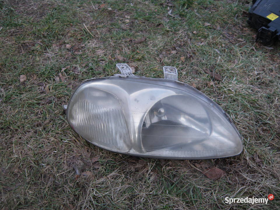 Reflektor prawy lampa Honda Civic VI 9598 sprzedam