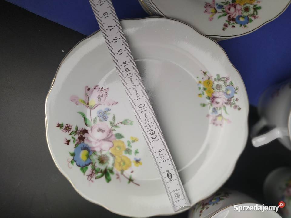 Serwis 6 Osob Porcelana i szkło mazowieckie Myszyniec
