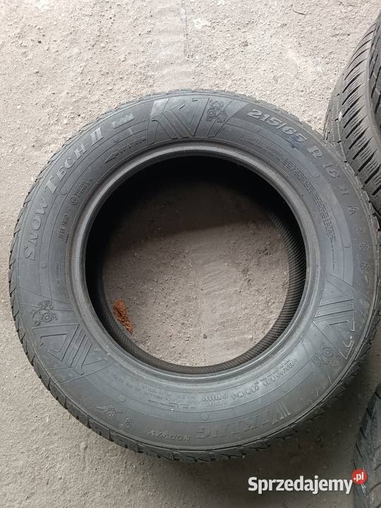 21565R16 Viking Snow Tech II