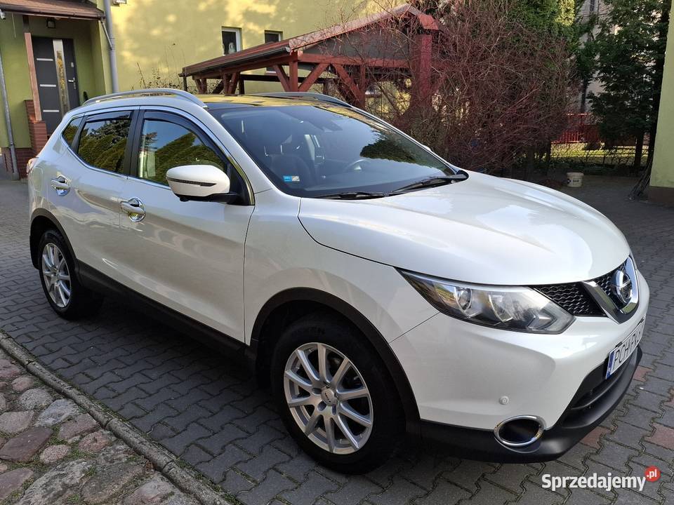 Nissan qashqai 16 benzyna super stan prywatnego Rok produkcji 2015