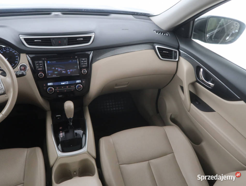 Nissan XTrail 20 dCi podgrzewane fotele Bielany Wrocławskie