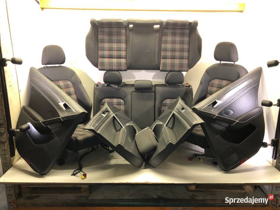 FOTELE KANAPA BOCZKI KOMPLET VW GOLF VII