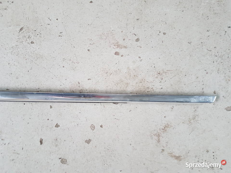 OPEL INSIGNIA LISTWA DRZWI LEWA PRZOD CHROM LEWY Rok produkcji 2010 Turek