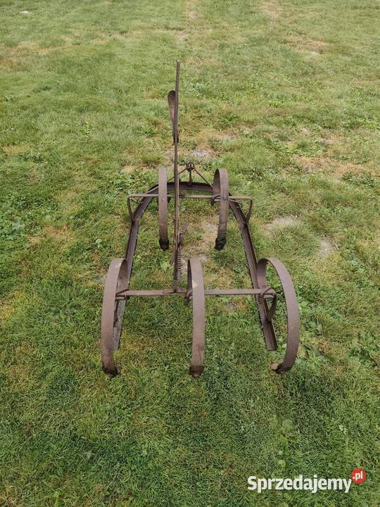 Zabytkowa sprężynówka konna kultywator sprężyna Przeworsk