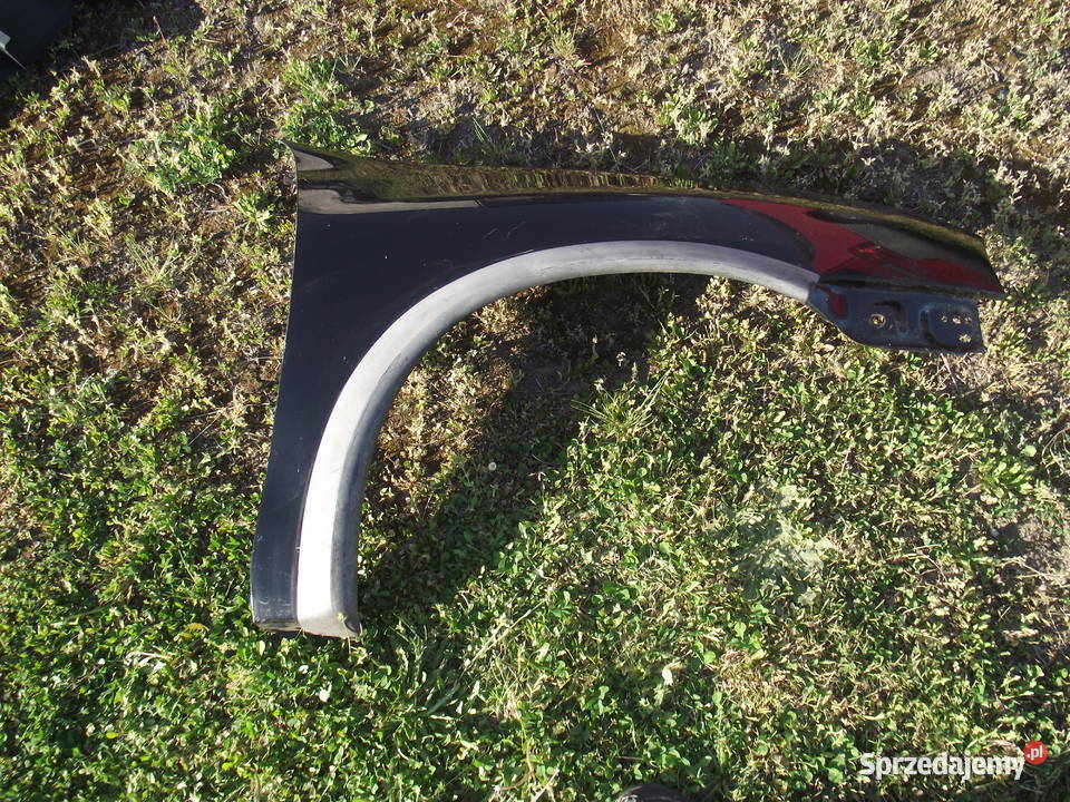 Opel Corsa B Błotnik prawy