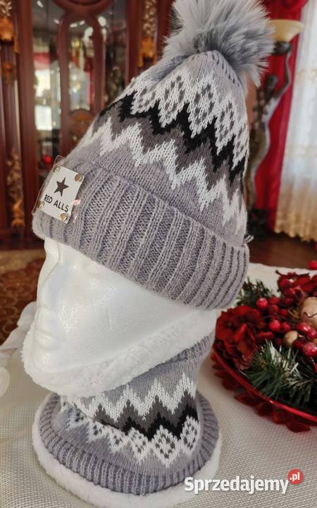 Zimowa ciepła czapka z szalikiem kominem Lędziny