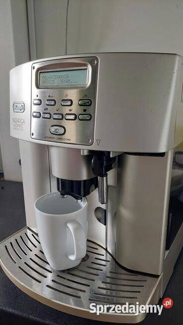 Ekspres do kawy DeLonghi Magnifica Automatic Ogrodzieniec