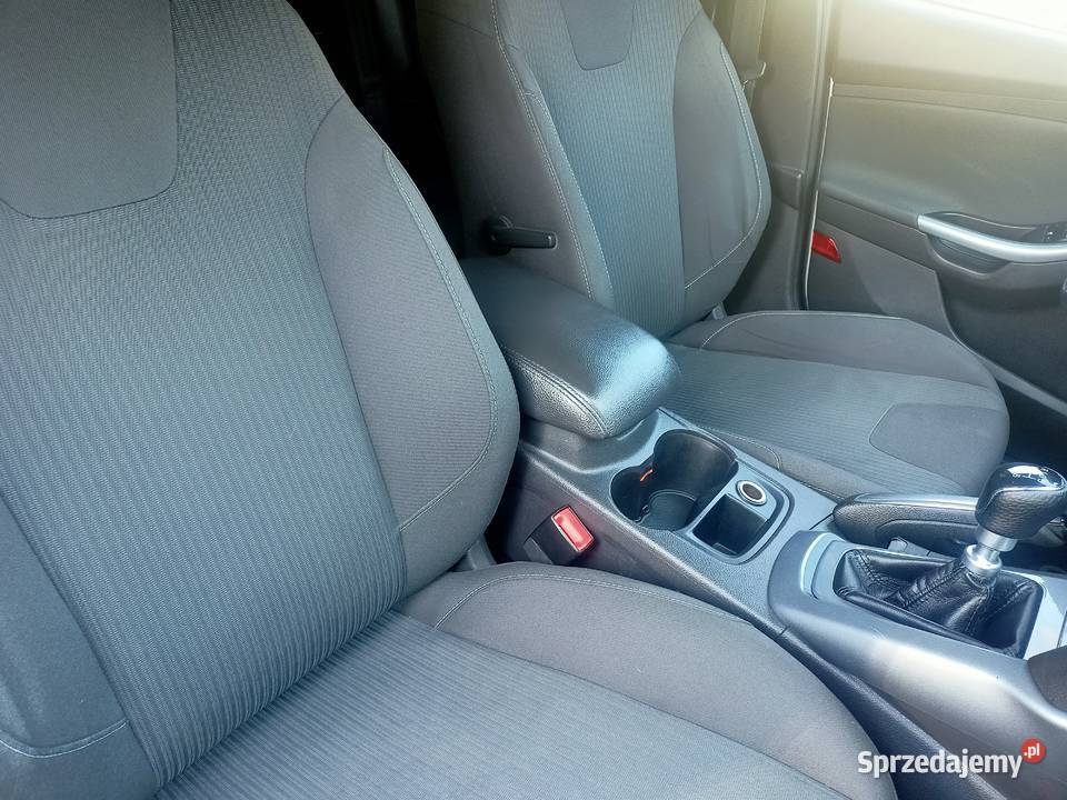 Dobrze wyposażony ładny zadbany Ford Focus Smolno