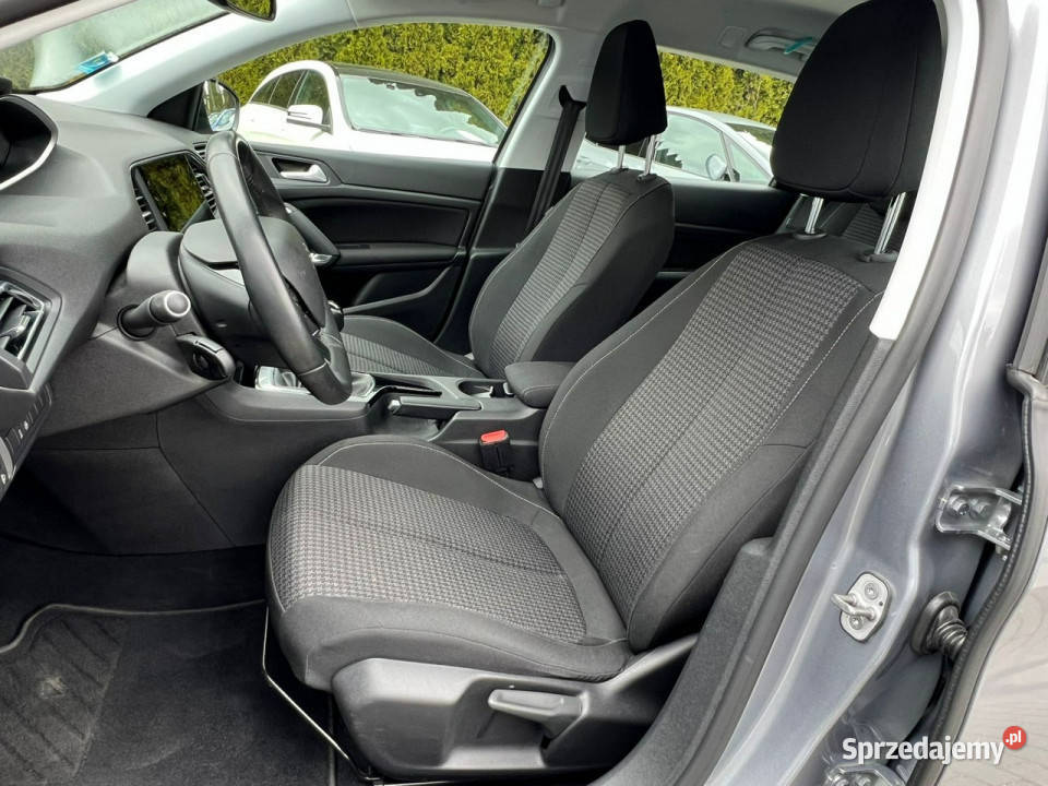 Peugeot 308 CarPlay Navi PDC LED Zarejestrowany nieuszkodzony 308 Baranowo sprzedam