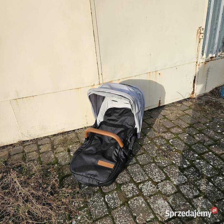 Wózek dziecięcy Mutsy Igo 2w 1 szary/srebrny Człuchów sprzedam