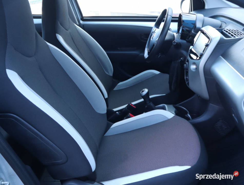 Toyota Aygo 10 VVTi łódzkie Łódź
