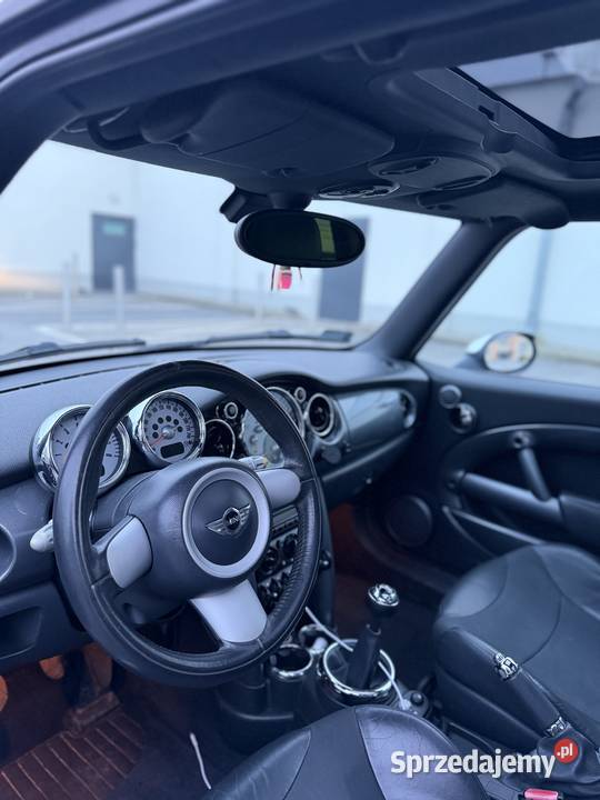 Mini Cooper R50 16 benzyna 116 podgrzewane fotele Środa Śląska