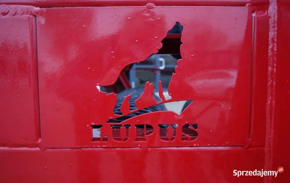 Wał uprawowy LUPUS o szerokości 90 m nieuszkodzony Ciechanów