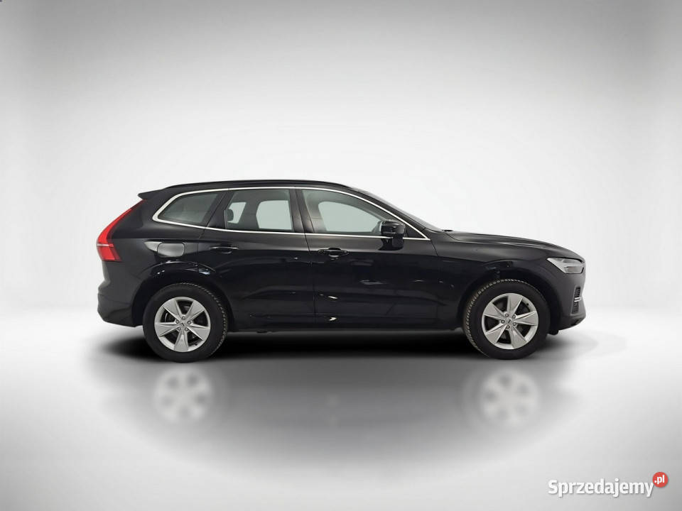 Volvo XC 60 B4 D Core aut Z Polskiego Salonu światła do jazdy dziennej Warszawa