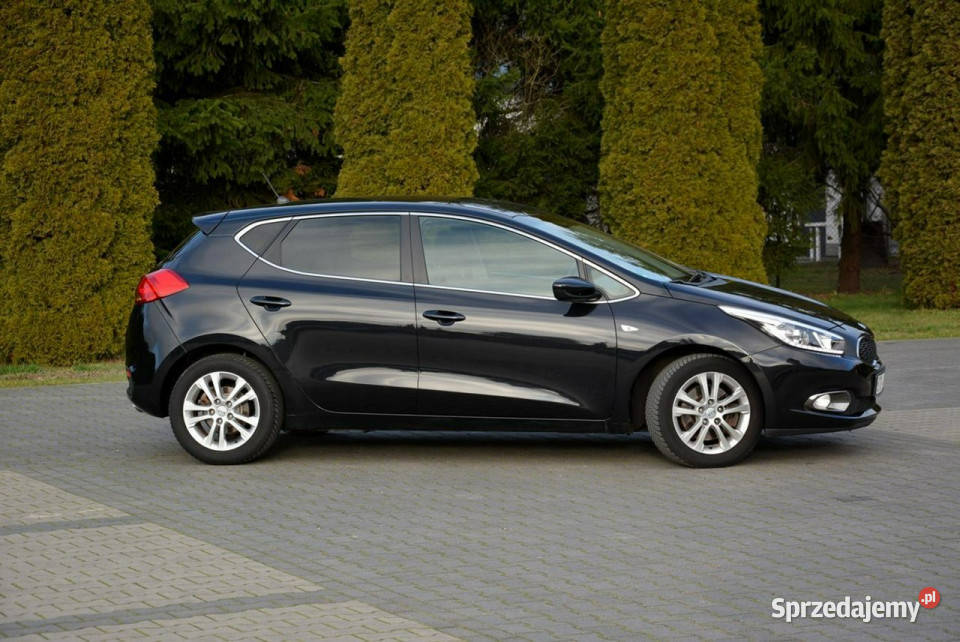 Kia Ceed Lift 104Przebieg Spirit Ledy czarny Ostrów Mazowiecka