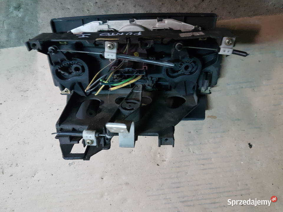 FIAT PUNTO I PANEL OGRZEWANIA NAWIEWU osobowe