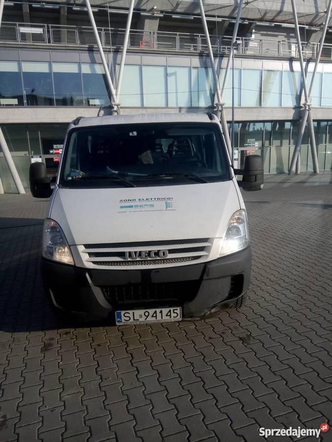 Iveco Daily 9 osobowe brygadówka śląskie Ruda Śląska