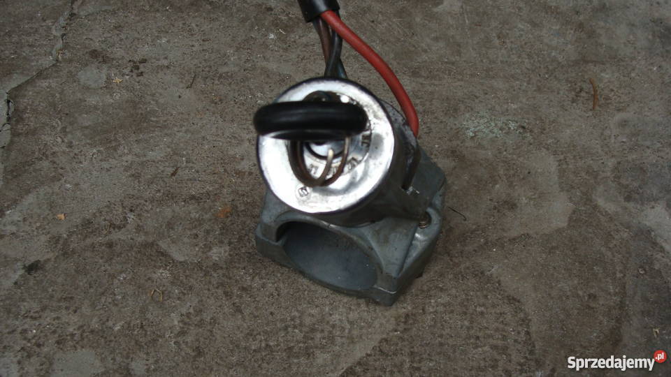 Nowa stacyjka z kostką PolonezFiat 125 Pozostałe Ryki