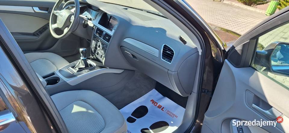 Audi A4 B8 Quattro 4x4 Przebieg 182 sprzedam