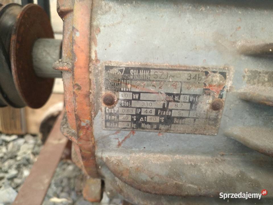 Łuparka świdrowa do drewna rębak 4KW Łuków