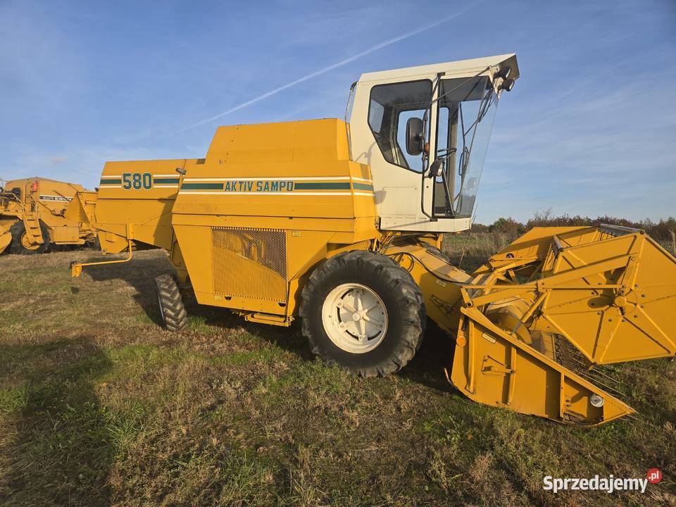 Kombajn zbożowy Sampo 580 Massey Ferguson 16 Krasnystaw