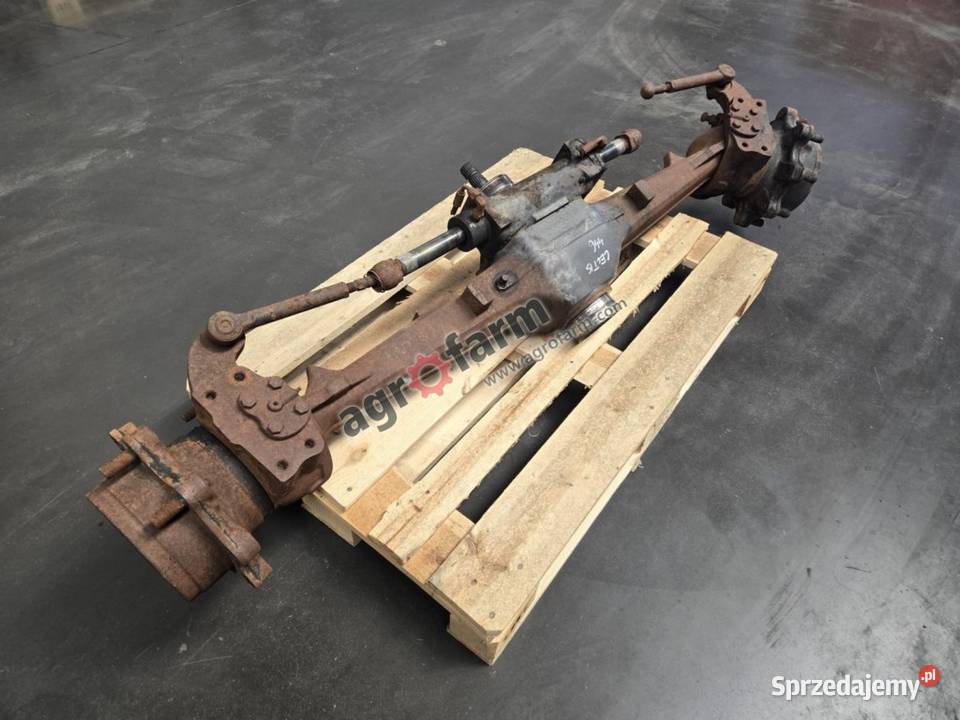 Przedni most Claas Renault Celtis Carraro 2014 Rolnictwo Byków