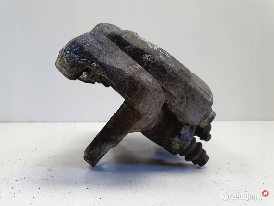 Audi A6 C7 PRZEDNI ZACISK HAMULCOWY prawy przód