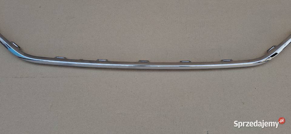 MERCEDES AKLASA W177 LISTWA CHROM ZDERZAKA TYŁ osobowe Bieleń