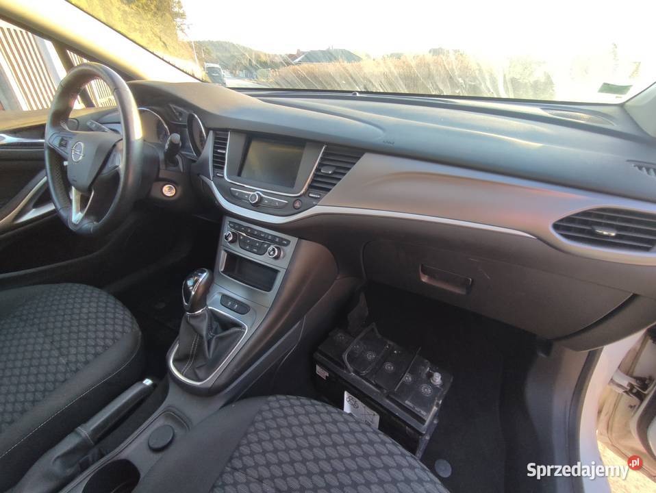 Astra K 2021 benzyna 42000