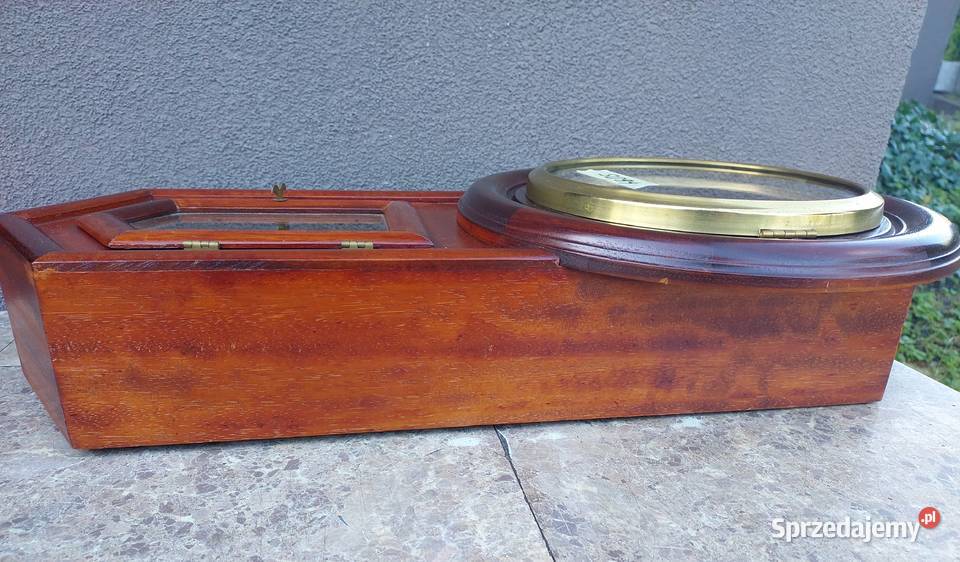 S094 Skrzynia obudowa starego zegara Tczew