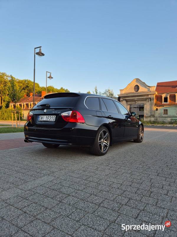 BMW E91 325xi xDrive 25 R6 218 2006 Oryginalny uszkodzony Seria 3 Lubliniec