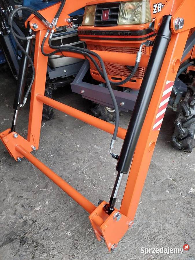 Traktorek Kubota 17 4x4 Oryginał ładowacz nieuszkodzony
