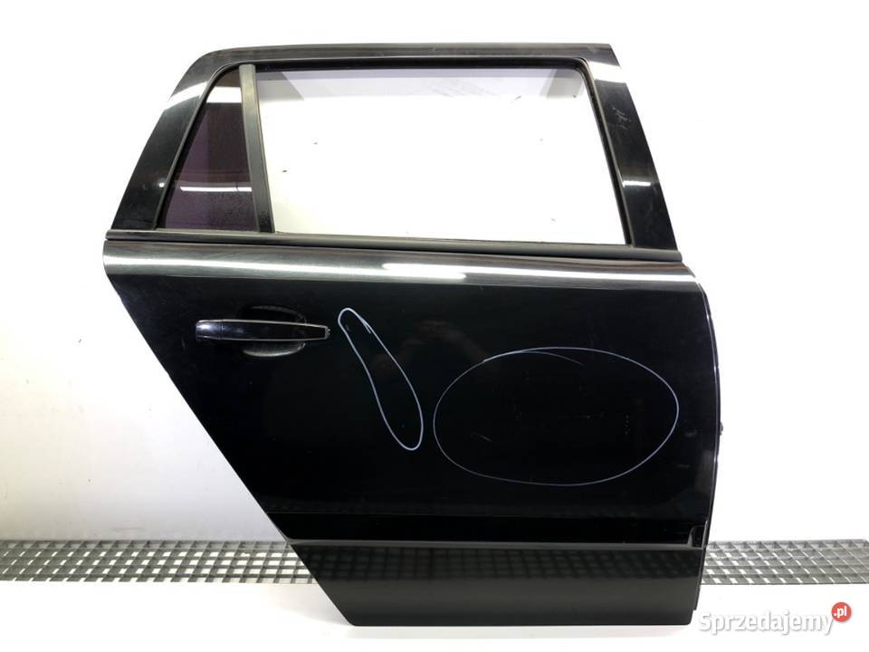 DRZWI PRAWY TYŁ OPEL ASTRA H Kombi 0414 sprzedam