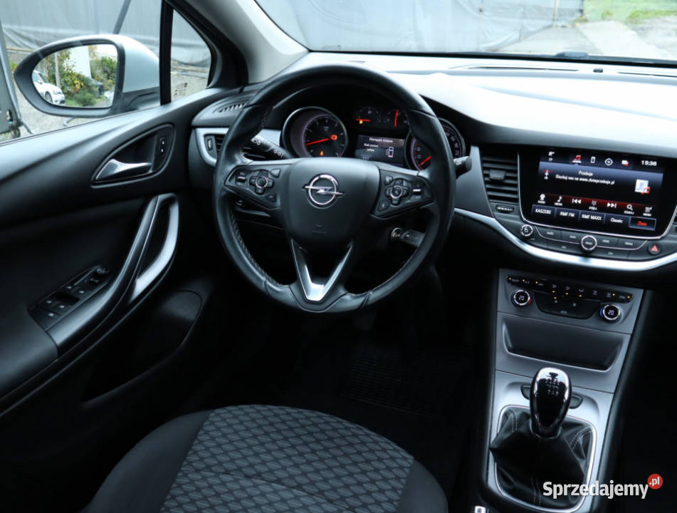Opel Astra 14 T nawigacja Piaseczno