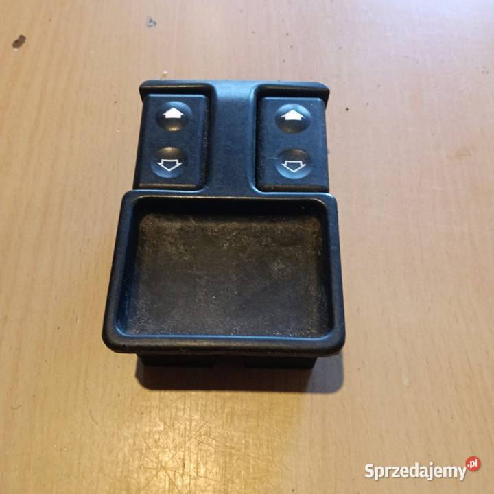 BMW e34PRZELACZNIK podnoszenia szyb przednich Jastrzębia Góra