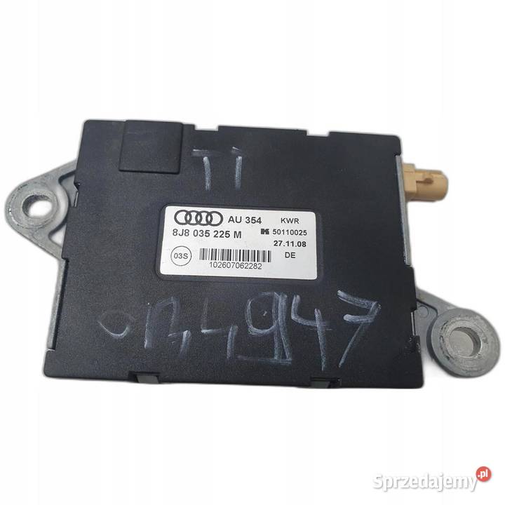 WZMACNIACZ ANTENY AUDI TT 8J 8J8035225M osobowe Sprzęt audio fabryczny
